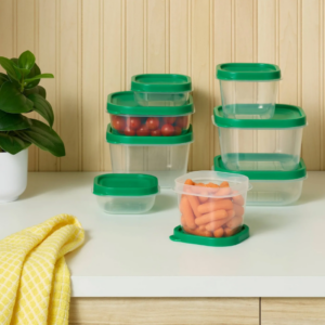 Room Essentials 16pc Plastic Food Storage Container Set - Green